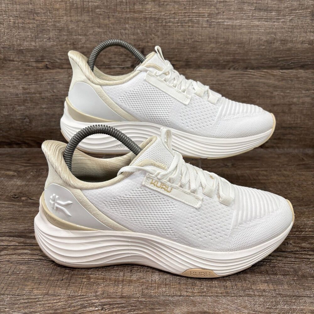 Kuru Atom 2 Shoes Women's 7.5 M Bright White Sand Walking Running Casual Sneaker